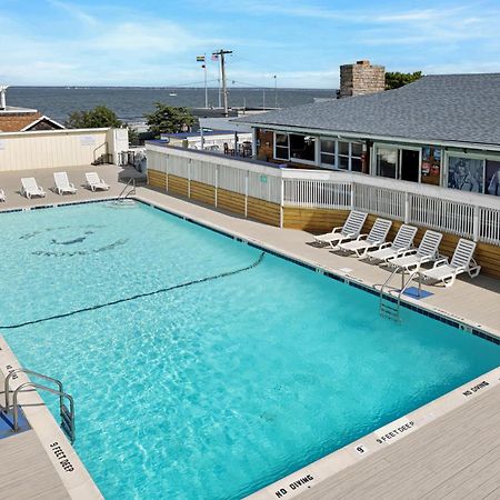 Grove Hotel Cherry Grove Екстериор снимка