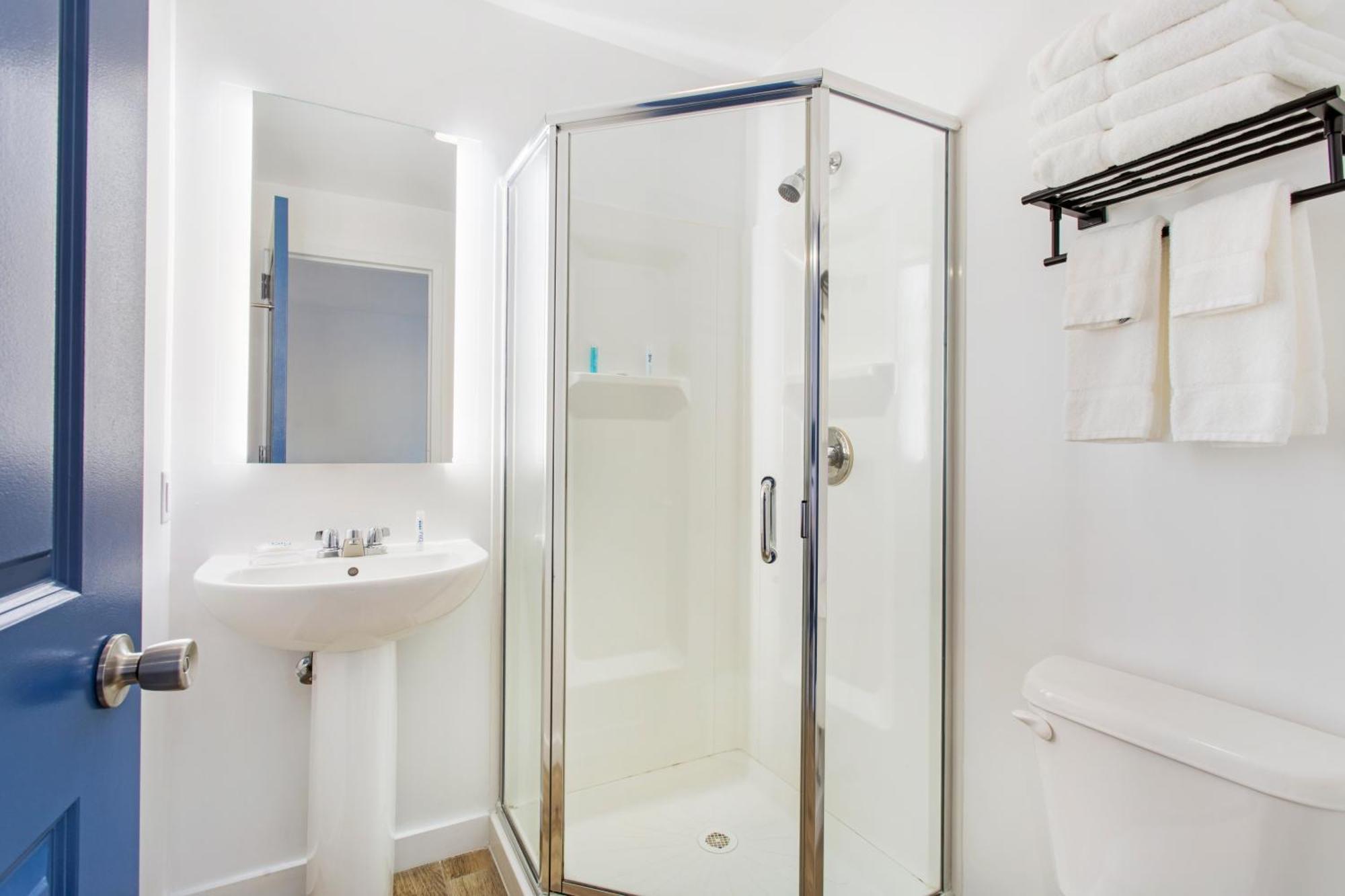 Grove Hotel Cherry Grove Екстериор снимка